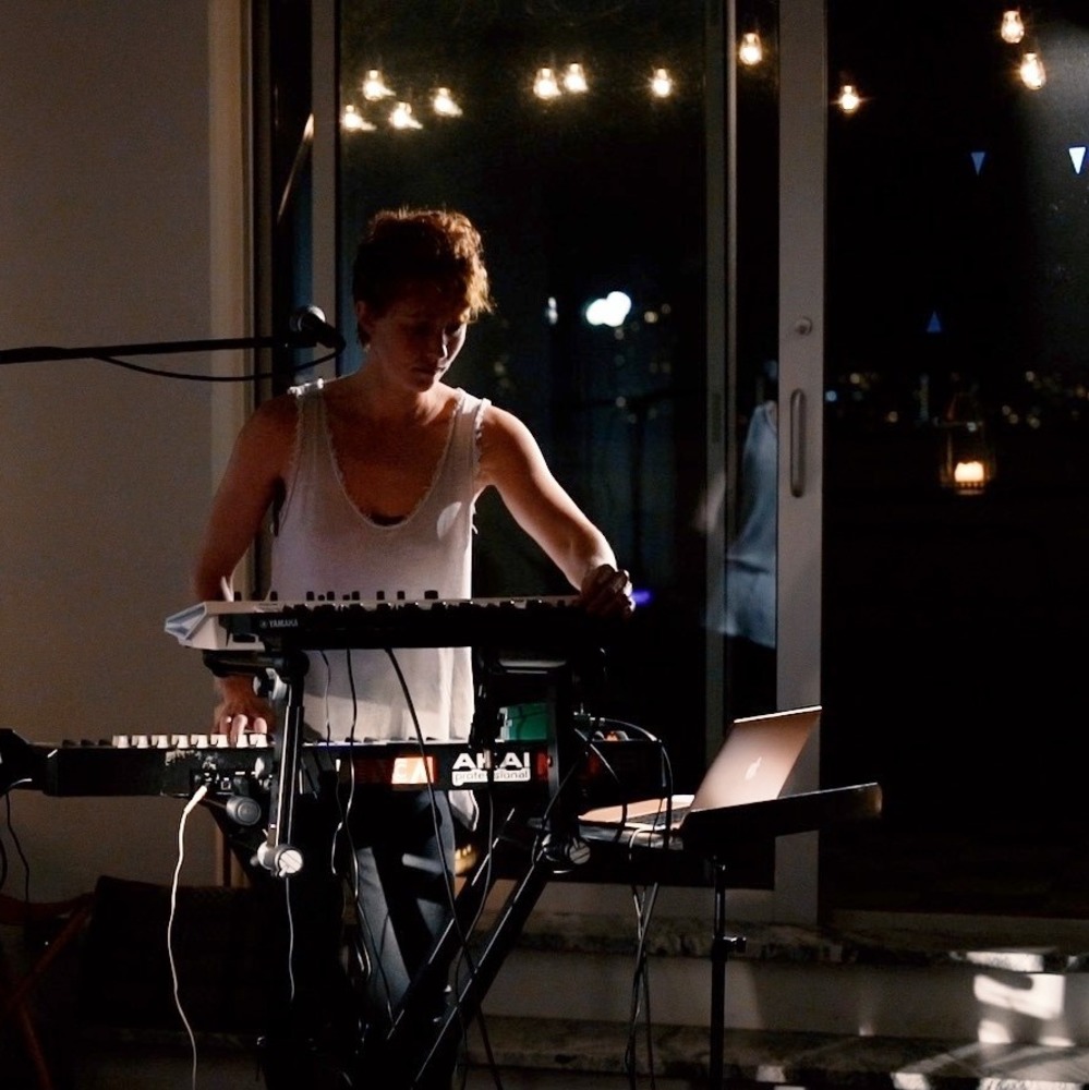 Meet your Posher, Majel